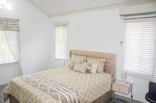 St. Ann's Bay House | Bamboo Vacation Home