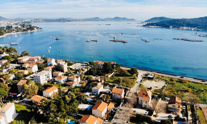 Tamaris Villa | Bastide 10 people 160 m from the sea. Very calm . Corniche of Tamaris - Var