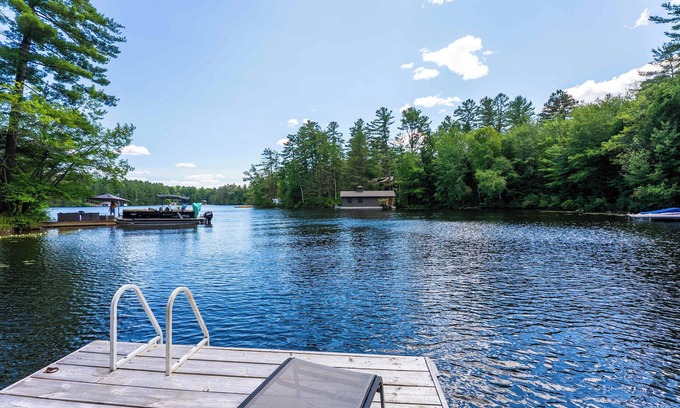 Baysville House | Bay Dreamer Summary: