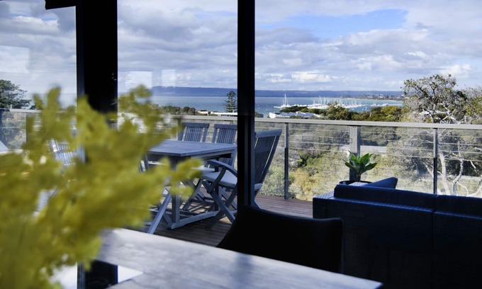 Sorrento House | Bay Views 180 degrees - across Sorrento Beach