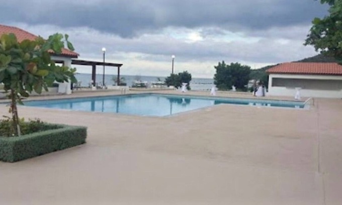 Portmore Apartment | Bayfront Apartment & villa