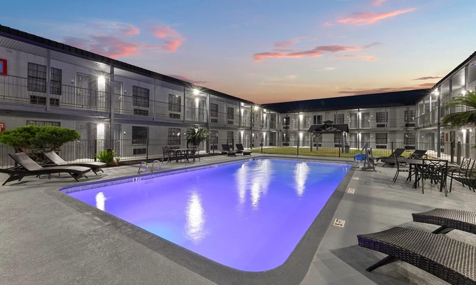 San Antonio Hotel | Baymont by Wyndham San Antonio Near Lackland AFB