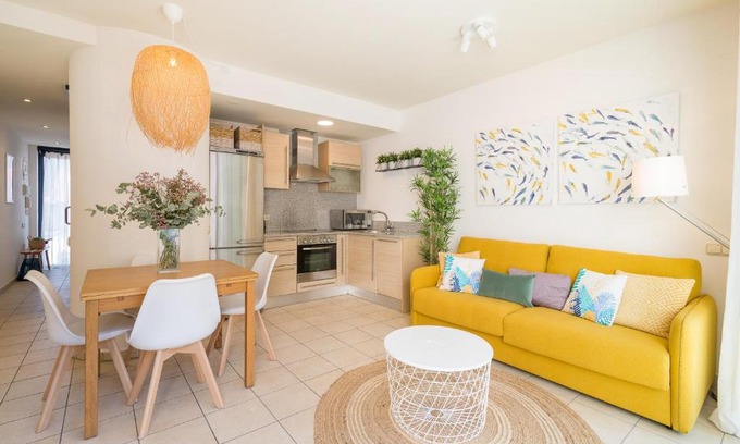 Tamariu Apartment | Beach Apartment in the heart of Tamariu