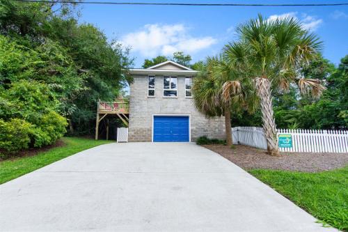 Emerald Isle House | Beach Bunker