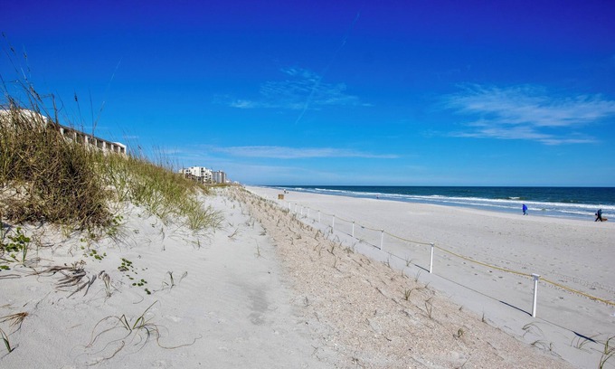 Atlantic Shores Cottage | Beach Cottage II, near the beach, TPC Sawgrass, Mayo Clinic & Ponte Vedra Beach