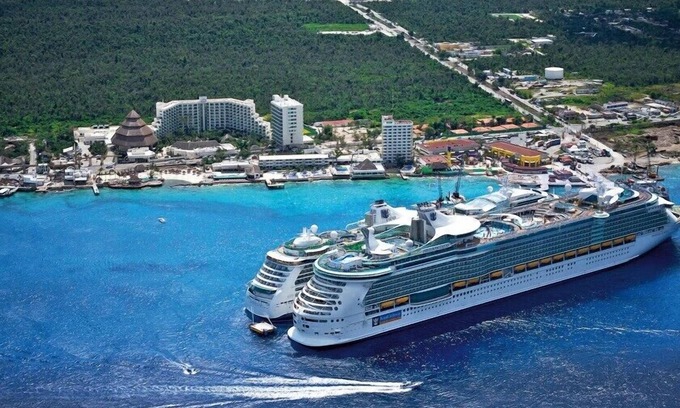 Cozumel Hotel | Beach-Front Stylish Studio at Grand Park Royal Cozumel