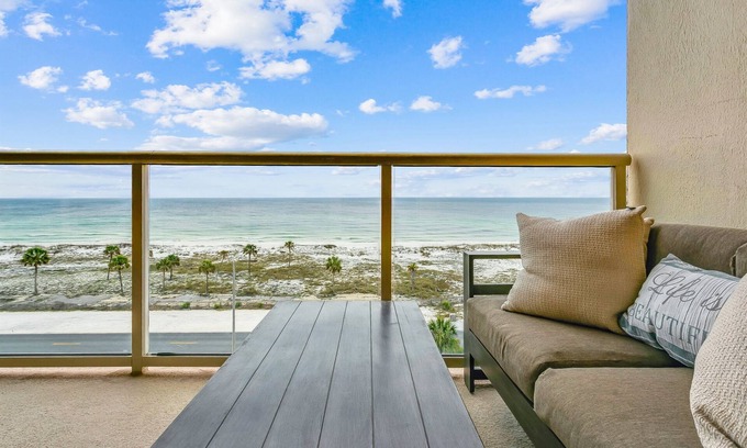 Villa Sabine Condo | BEACH FRONT with VIEWS 2 Bedroom 2 Bath Condo w/Pool, Tennis Court