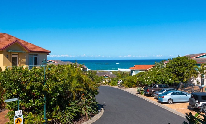 Korora Hotel | Beach Haven Executive Apartments