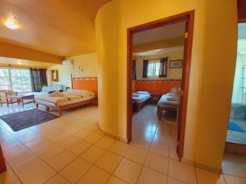 Brisas de Zicatela Hotel | BEACH HOTEL INES en Zicatela