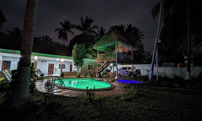 El Porvenir Cottage | Beach house
