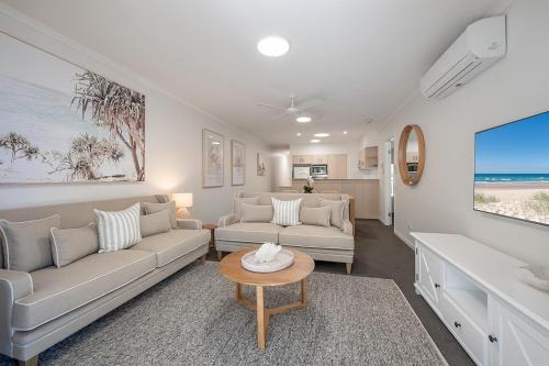 Coolum Beach Apartment | Beach Life at Coolum