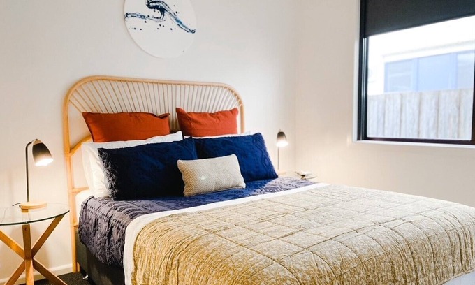 Lakes Entrance Apartment | Beachcomber Holiday Units