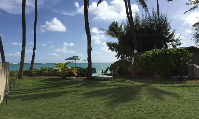 Lanikai Cottage | BEACHFRONT! Barefoot living on the best spot on Lanikai Beach!