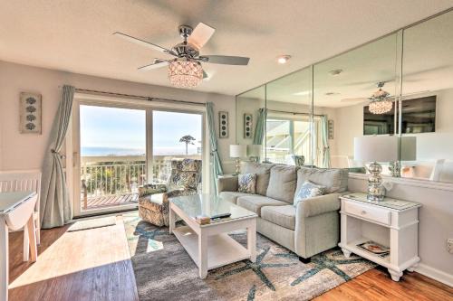 North Forest Beach Apartment | Beachfront Condo with Pool Access in Hilton Head!