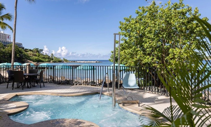 Estate Bakkero Resort | Beachfront Family-Friendly Getaway: 2-BR Suite at Marriott Resort - Sleeps 8