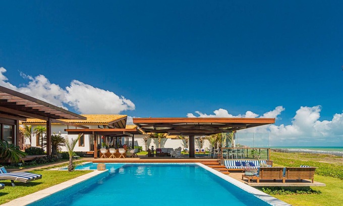 Taiba Villa | Beachfront Mansion in Taíba - Cea003