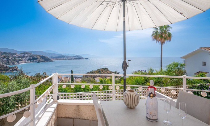 Almunecar Ski Chalet | Beachfront, Pool, Townhouse with Sea View