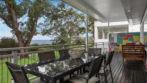 Vincentia House | Beachfront- The Art Cottage- Pet Friendly