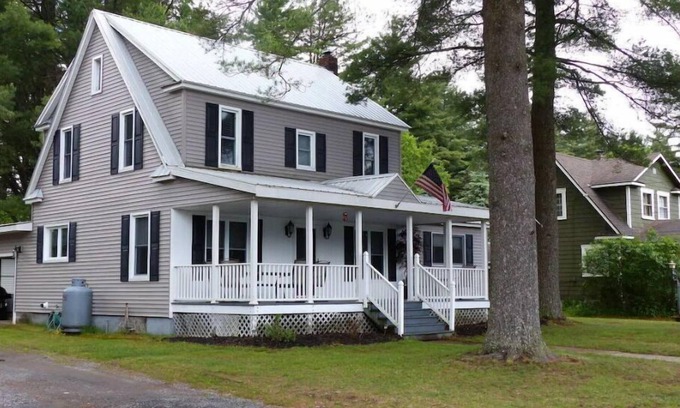 Thendara House | Bears Den vacation home 1 minute from downtown Old Forge