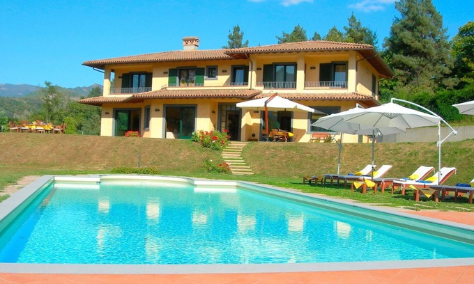 Castelnuovo di Garfagnana Villa | Beautiful private villa for 14 people with hot tub, private pool, WIFI, TV, patio and panoramic .