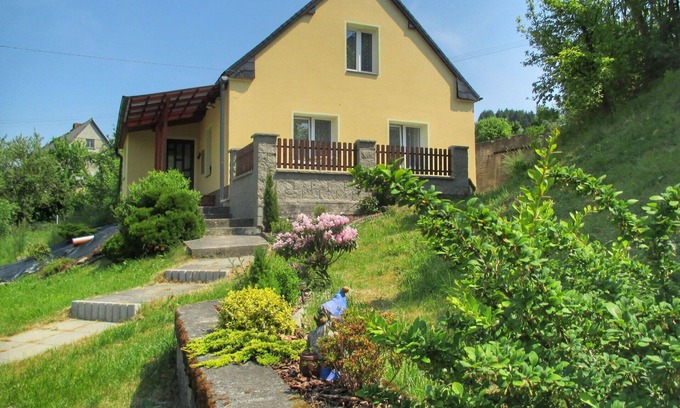 Police nad Metuji House | Beautiful private villa for 12 people with private pool, WIFI, terrace and pets allowed