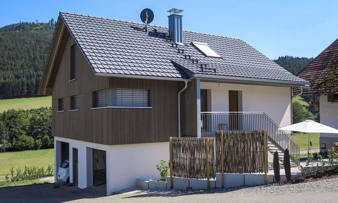 Hofstetten Apartment | Beautiful apartment for 2 guests with WIFI, TV and terrace