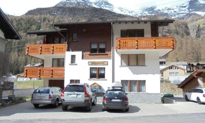 Saas-Balen Apartment | Beautiful apartment for 2 guests with WIFI, TV and balcony