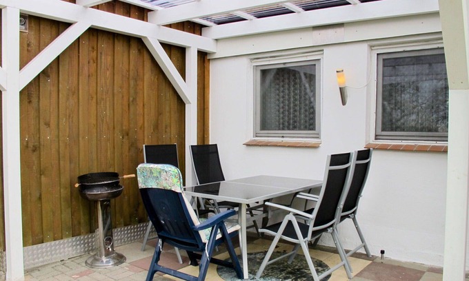 Cuxhaven Apartment | Beautiful apartment for 4 people with WIFI, TV, terrace and pets allowed