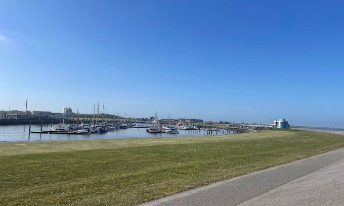 Norden Apartment | Beautiful apartment for 4 people with WIFI, TV, balcony and pets allowed