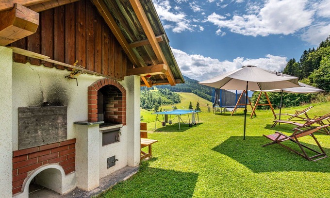 Arriach Villa | Beautiful apartment in villa for 4 people with WIFI, TV and patio