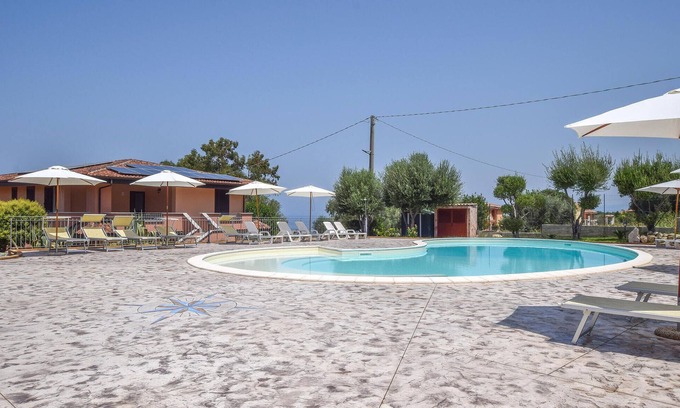 Zambrone Apartment | Beautiful apartment in Zambrone
