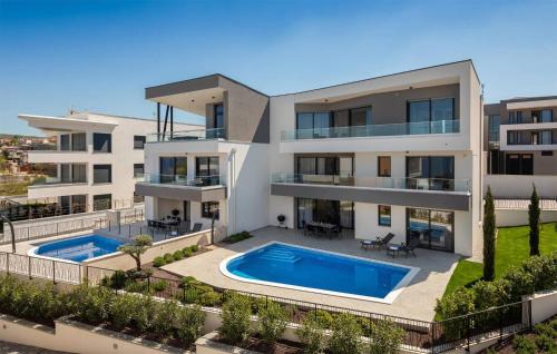 Zidarici House | Beautiful Apartment In Zidarici