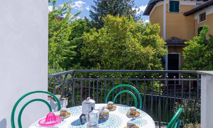 Gera Lario Apartment | Beautiful apartment for 5 guests with WIFI, TV, balcony and pets allowed