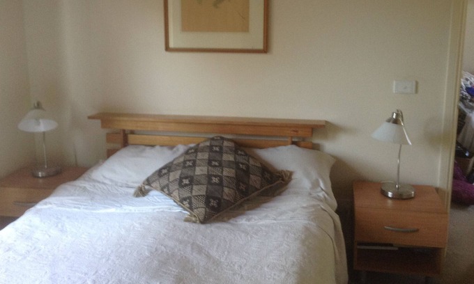 Barwon Heads House | Beautiful Cottage one street from the river...