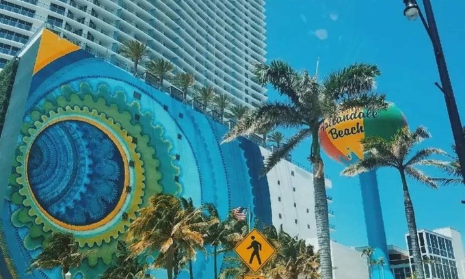 Hallandale Beach Apartment | Beautiful Cozy 1br Apartment Walk From the Ocean!