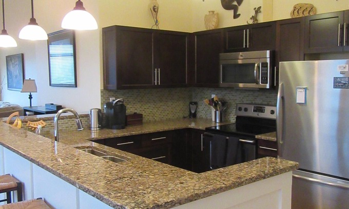 Regional District of Nanaimo Condo | Beautiful executive apartment