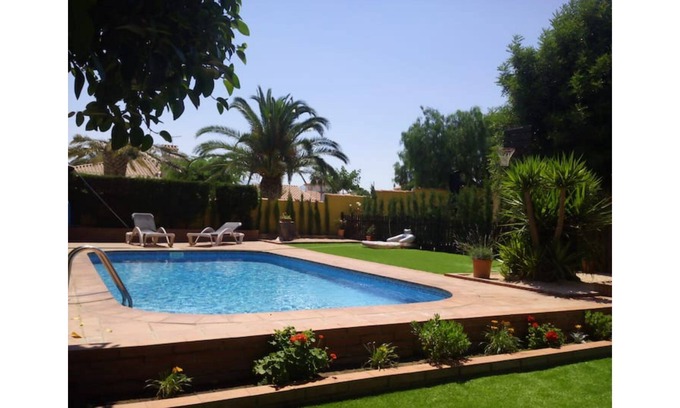 Miami Platja Ski Chalet | Beautiful Finca with two chalets, private pool and large garden.