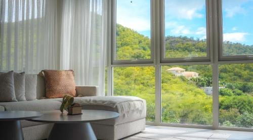Jolly Harbour Apartment | Beautiful hillside Condo with ocean views