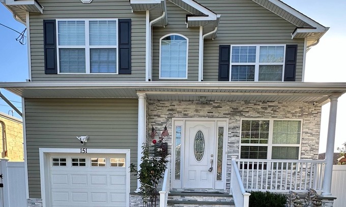 Freeport House | Beautiful Home in Freeport New York 11520.