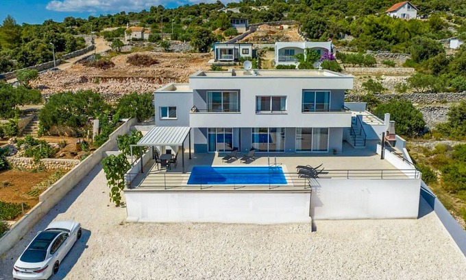 Sevid House | Beautiful home in Sevid na moru