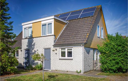 Wemeldinge House | Beautiful Home In Wemeldinge With Wifi