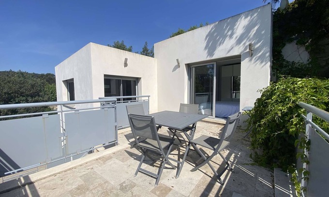 Cavaliere Beach House | Beautiful house close to the beach and sea view in CAVALIERE LE LAVANDOU