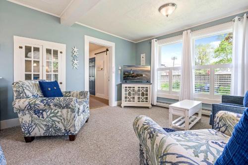 Ogunquit House | Beautiful inn ideal location Suite 2 Sea Cliffs