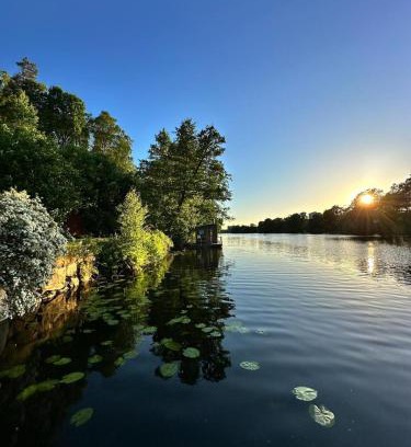 Hasthagen Cabin | Beautiful luxury family home surrounded by nature and water and only 15 minutes from city center