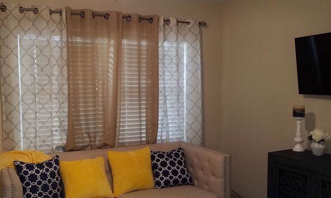 Jacksonville House | Beautiful newly remodel 2 bdrm duplex in the heart of downtown Jax urban core