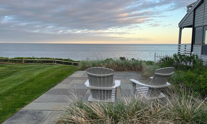 Popponesset Condo | Beautiful OCEAN-FRONT 2-bedrms/2Baths/2Decks Townhouse in charming New Seabury!