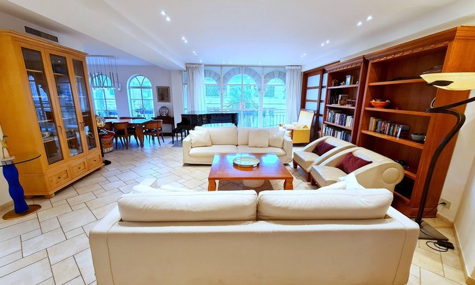 Mamilla Apartment | Beautiful Penthouse with Grand Piano at the best location in Jerusalem