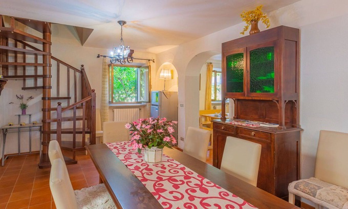 Marciano House | Beautiful private villa with WIFI, private pool, A/C, TV, terrace, pets allowed and panoramic view