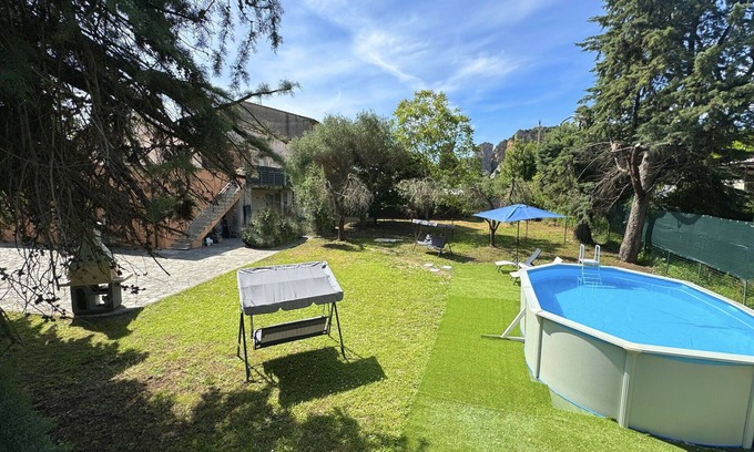 Vecchiano Villa | Beautiful private villa for 3 guests with A/C, WIFI, private pool and pets allowed, close to Pisa