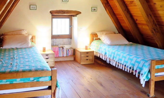 Labastide-Murat Villa | Beautiful private villa for 4 guests with TV, terrace, pets allowed and panoramic view